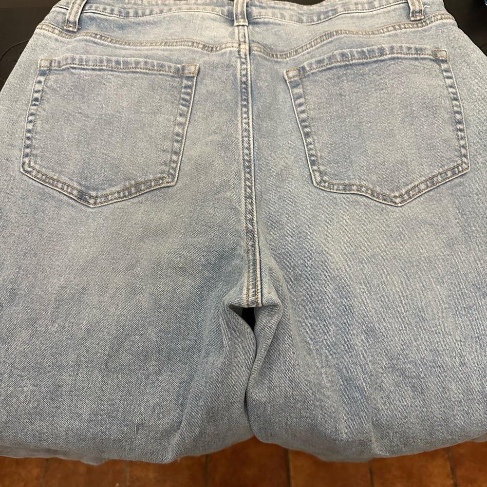 SO Blue Relaxed Balloon Jeans with Vintage Appeal size 17 - Picture 15 of 15